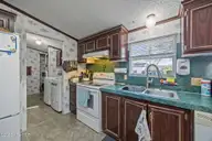 1694 Pelican Place SW, Shallotte, NC 28470 — 3-bedroom manufactured home in Shell Point, Shallotte, NC, photo 13 of 46: 30-web-or-mls-IMG_5163