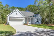 634 Pelican Circle SE, Bolivia, NC 28422 — 3-bedroom waterfront home in River Run Plantation, Bolivia, NC, photo 2 of 74: 634 Pelican-2
