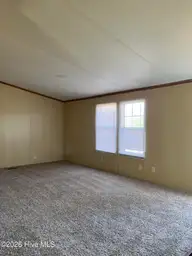 179 Aberdeen Lane, Jacksonville, NC 28540 — 3-bedroom manufactured home in Aberdeen Acres, Jacksonville, NC, photo 6 of 30: IMG_2652
