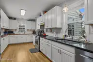2973 Highway 70, Beaufort, NC 28516 — 3-bedroom home, Beaufort, NC, photo 2 of 40: Large Kitchen