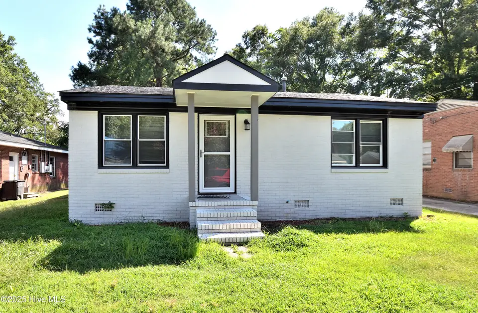 417 Dexter Street, Rocky Mount, NC 27803 — 2-bedroom home, Rocky Mount, NC, photo 1 of 46: Front View