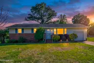 107 Tower Drive, Jacksonville, NC 28546 — 3-bedroom home in Regalwoods, Jacksonville, NC, photo 5 of 37: 107 Tower Drive, Jacksonville, NC 28546