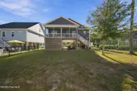 317 NE 60th Street, Oak Island, NC 28465 — 3-bedroom home in Tranquil Harbor, Oak Island, NC, photo 7 of 54: 15-web-or-mls-IMG_5146