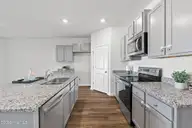 1001 Burled Oak Ridge Loop SE, Bolivia, NC 28422 — 4-bedroom home in Avalon, Bolivia, NC, photo 5 of 28