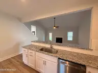 124 Tower Street, Southern Pines, NC 28387 — 4-bedroom home, Southern Pines, NC, photo 14 of 38: IMG_7295