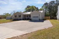 623 Queens Creek Road, Hubert, NC 28539 — 3-bedroom home in Wood Creek Estate, Hubert, NC, photo 6 of 43: 002-623 Queens Creek-2