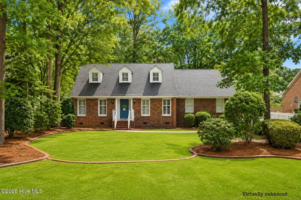3615 Fox Chase Road, Trent Woods, NC 28562 — 3-bedroom home in Country Club Hills, Trent Woods, NC, photo 1 of 60: front