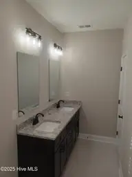 525 Vineland Drive, Whiteville, NC 28472 — 3-bedroom home in Runnymeade, Whiteville, NC, photo 14 of 26