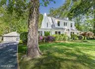 260 S Ashe Street, Southern Pines, NC 28387 — 4-bedroom home in Downtown, Southern Pines, NC, photo 3 of 43: You Have Arrived at 260 S. Ashe Street