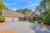 127 Sakonnet Trail, Pinehurst, NC 28374 — 4-bedroom home in Pinehurst No. 6, Pinehurst, NC, photo 1 of 42: Sakonnett