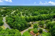 2407 Sparre Drive, Kinston, NC 28504 — 3-bedroom home in Sherwood Forest, Kinston, NC, photo 16 of 48: 16-2407 Sparre Dr-16