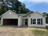 107 W Burnette Street, Pinetops, NC 27864 — 3-bedroom home, Pinetops, NC, photo 2 of 28: 107 W Burnette
