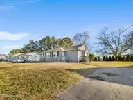 304 Starling Street, Jacksonville, NC 28540 — 4-bedroom home, Jacksonville, NC, photo 2 of 13