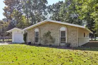 104 Allison Lane, Jacksonville, NC 28540 — 4-bedroom home in Tanglewoods, Jacksonville, NC, photo 2 of 39: 2_front exterior