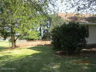 1108 Azalea Trail, Elizabeth City, NC 27909 — 3-bedroom home in Azalea Acres, Elizabeth City, NC, photo 11 of 29: IMG_9456