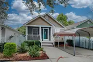 212 S 11th Street, Wilmington, NC 28401 — 2-bedroom home in Castle Dock, Wilmington, NC, photo 1 of 44: 212S11thStreet(1)