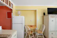 2401 W Ft Macon Road 220 Ocean Sands, Atlantic Beach, NC 28512 — waterfront condo in Ocean Sands, Atlantic Beach, NC, photo 19 of 35: Breakfast Nook