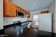 7503 Windward Drive, New Bern, NC 28560 — 3-bedroom waterfront condo in Fairfield Harbour, New Bern, NC, photo 12 of 33: Kitchen 2