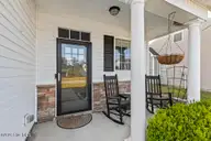 616 High Tide Drive, Sneads Ferry, NC 28460 — 5-bedroom home in Oyster Landing, Sneads Ferry, NC, photo 6 of 63