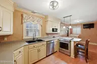 204 E College Street, Whiteville, NC 28472 — 4-bedroom home in Whiteville, Whiteville, NC, photo 16 of 43: 16_204_e_college_st_014