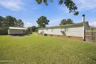173 Bellhammon Forest Drive, Rocky Point, NC 28457 — 3-bedroom manufactured home, Rocky Point, NC, photo 14 of 28: 20-web-or-mls-IMG_6469
