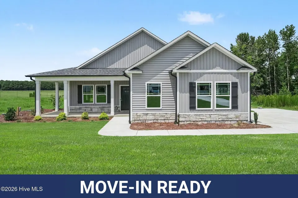 213 Tuscany Circle, Princeton, NC 27569 — 3-bedroom home in Gander Lake, Princeton, NC, photo 1 of 24: 213 Tuscany - 1