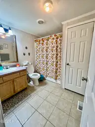 95 Live Oak Court, Kenly, NC 27542 — 4-bedroom manufactured home in Hickory Grove, Kenly, NC, photo 21 of 34: IMG_8767