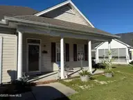 4975 N Hampton Drive SE, Southport, NC 28461 — 3-bedroom home in Carolina Place, Southport, NC, photo 1 of 13: IMG_1355