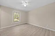 255 Stoneyfield Drive, Southern Pines, NC 28387 — 3-bedroom home in Sandhurst South, Southern Pines, NC, photo 23 of 37: 23-DSC02605