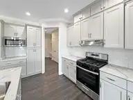 1006 Staysail Street, Elizabeth City, NC 27909 — 5-bedroom home in Tooley Harbor, Elizabeth City, NC, photo 21 of 43: 16c5552983dba810f479b0b92e908119c36e5dd9