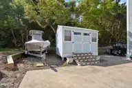 5405 Sunset Lane, Emerald Isle, NC 28594 — 3-bedroom waterfront home in Emerald Isle By The Sea, Emerald Isle, NC, photo 19 of 55: 18-web-or-mls-5405 Sunset Ln 018
