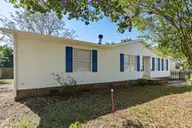 6140 Carolina Beach Road Trlr 28, Wilmington, NC 28412 — 3-bedroom manufactured home in South Ridge, Wilmington, NC, photo 5 of 54: 5_DSC02374