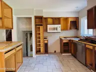 2831 Easy Street, Newport, NC 28570 — 3-bedroom home in Village Heights, Newport, NC, photo 14 of 47: Kitchen