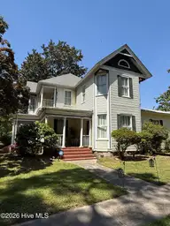 801 N Main Street, Tarboro, NC 27886 — 4-bedroom home in Historic District, Tarboro, NC, photo 6 of 61: IMG_9076