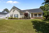 908 Taberna Circle, New Bern, NC 28562 — 3-bedroom home in Taberna, New Bern, NC, photo 3 of 77: 2-web-or-mls-0C0A2696