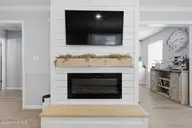 913 Bartlett Avenue, Elizabeth City, NC 27909 — 2-bedroom home in Pine Grove, Elizabeth City, NC, photo 9 of 45: Electric Fireplace