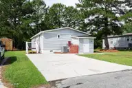 406 Ensign Court, Hampstead, NC 28443 — 3-bedroom manufactured home in Topsail Greens, Hampstead, NC, photo 3 of 35