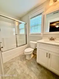 24 Banning Drive, Whispering Pines, NC 28327 — 5-bedroom home in Newbury Ridge, Whispering Pines, NC, photo 21 of 40: IMG_2592