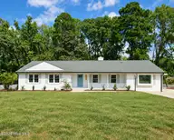1114 Knollwood Drive NW, Wilson, NC 27896 — 4-bedroom home in Forest Hills, Wilson, NC, photo 1 of 31: 01_beyc6aba86b1d8776