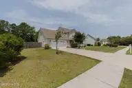 220 Pigeon Lane, Swansboro, NC 28584 — 4-bedroom home in Halls Creek North, Swansboro, NC, photo 4 of 79