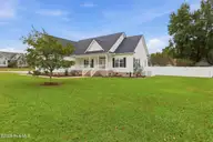 191 Magnolia Drive, Winterville, NC 28590 — 3-bedroom home in Magnolia Ridge, Winterville, NC, photo 3 of 42