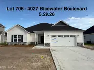 4027 Bluewater Boulevard, New Bern, NC 28562 — 3-bedroom home in Bluewater Rise, New Bern, NC, photo 2 of 14: IMG_8326