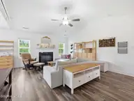 191 Moonstone Court, Jacksonville, NC 28546 — 3-bedroom home in Sterling Farms, Jacksonville, NC, photo 6 of 48: 31-web-or-mls-191 Moonstone Ct 77