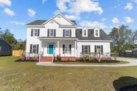 604 N Colony Circle, Wilmington, NC 28409 — 4-bedroom home in Middleborough, Wilmington, NC, photo 1 of 52: 38-web-or-mls-DSC00830