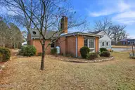 1111 S Andrews Avenue, Goldsboro, NC 27530 — 3-bedroom home in Woodford, Goldsboro, NC, photo 8 of 31: 08-1111 S Andrews Ave-8