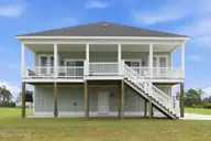 111 Jade Street, Beaufort, NC 28516 — 3-bedroom home in Jade Point, Beaufort, NC, photo 2 of 49: Back of house