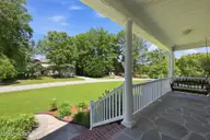 101 Balboa Court, New Bern, NC 28560 — 4-bedroom waterfront home in Neuse Harbour, New Bern, NC, photo 9 of 58: 43-web-or-mls-0C0A6750