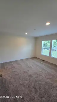 106 Dundee Trail, Holly Ridge, NC 28445 — 3-bedroom manufactured home, Holly Ridge, NC, photo 18 of 28