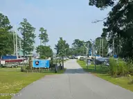 2108 Caracara Drive, New Bern, NC 28560 — 4-bedroom home in Fairfield Harbour, New Bern, NC, photo 16 of 19