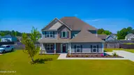 113 Sidler Street, New Bern, NC 28562 — 4-bedroom home in Lindenrain, New Bern, NC, photo 1 of 51: 113 Sidler Street, New Bern, NC 28562